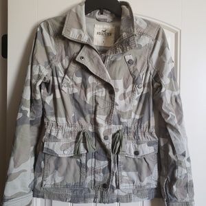 Hollister Camo jacket